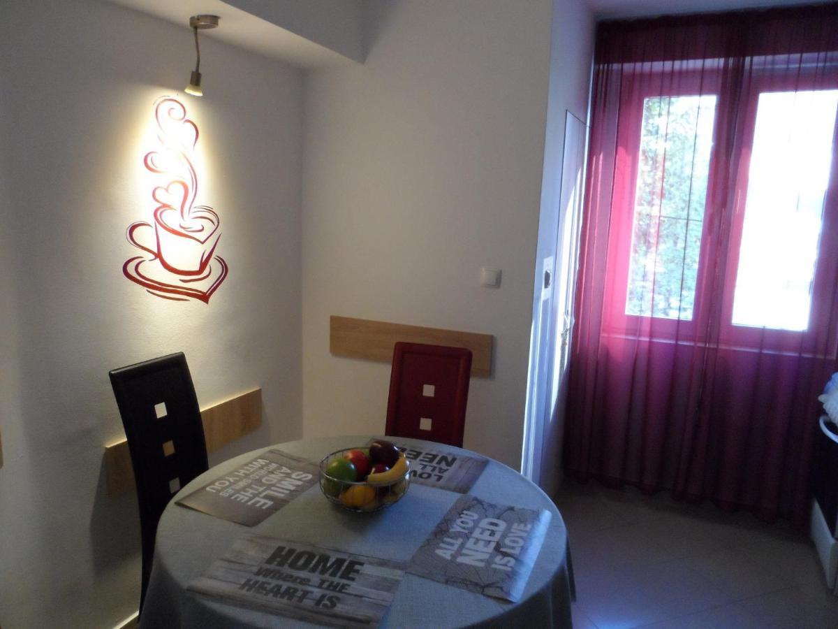 M@D Apartment Тімішоара Екстер'єр фото