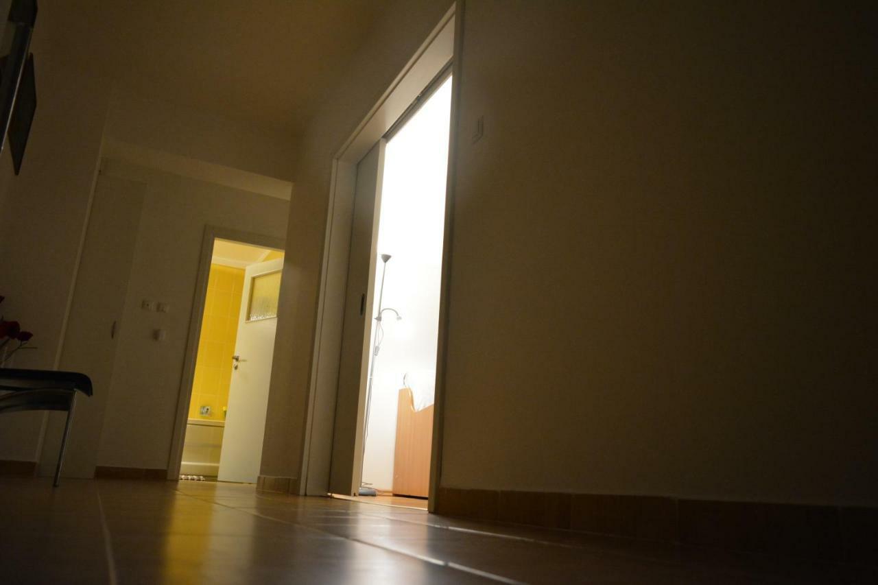 M@D Apartment Тімішоара Екстер'єр фото